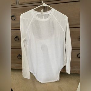 Under Armor long sleeve shirt